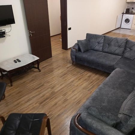 Ana'S Apartment Tbilisi Exterior photo